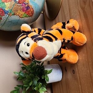 Vintage Disneyland Winnie the Pooh Tigger stuffed animal